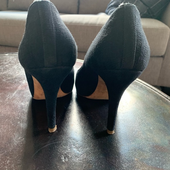 Chanel pumps! Excellent condition! - Picture 4 of 5